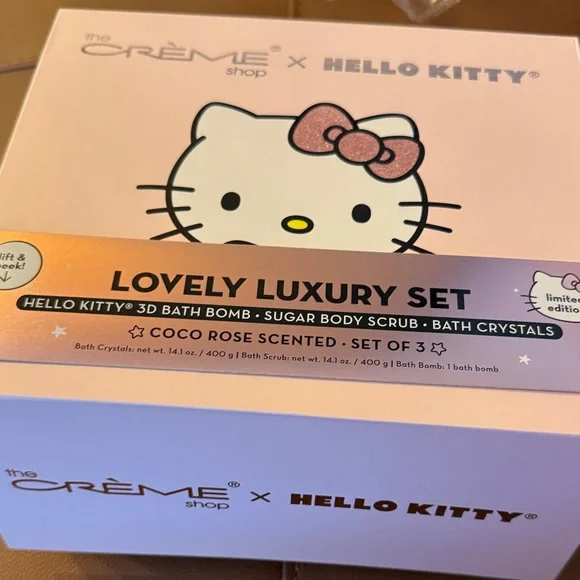 Crème Shop x Hello Kitty Lovely Luxury Set-NIB LIMITED EDITION - Picture 6 of 7